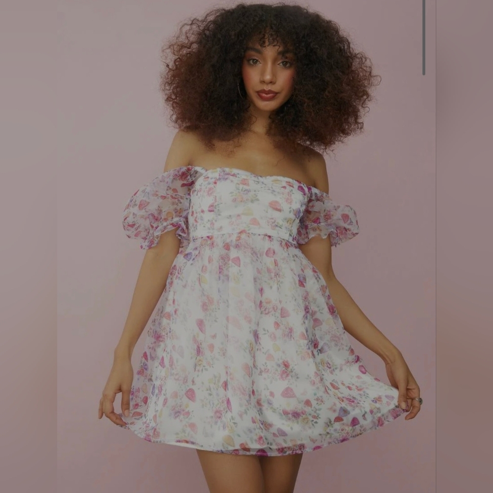 NWT Dolls Kill Sugar Thrillz White And PinkMini Babydoll Dress w/ Puff Sleeves